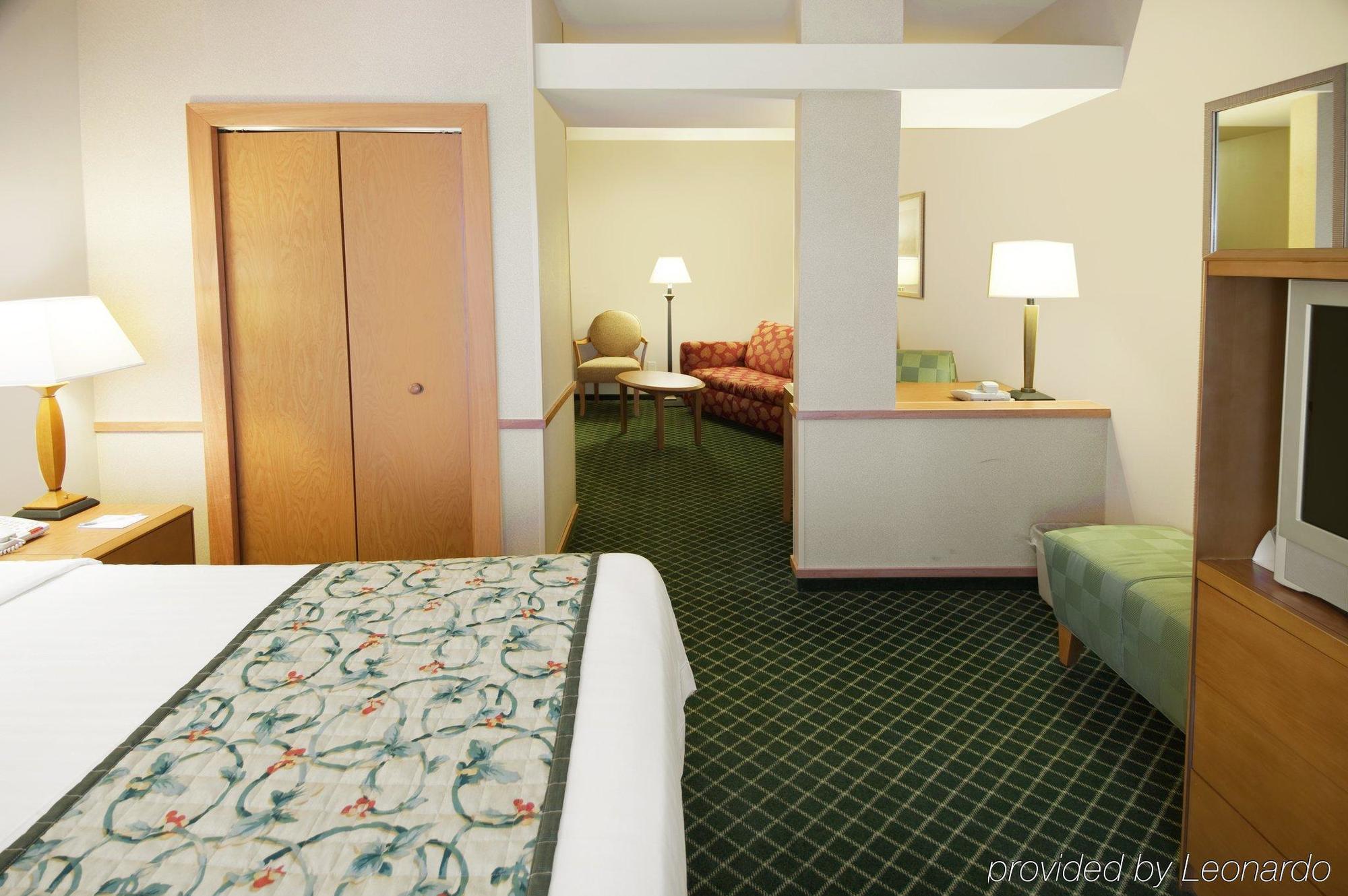 Fairfield Inn & Suites By Marriott Cordele Pokoj fotografie